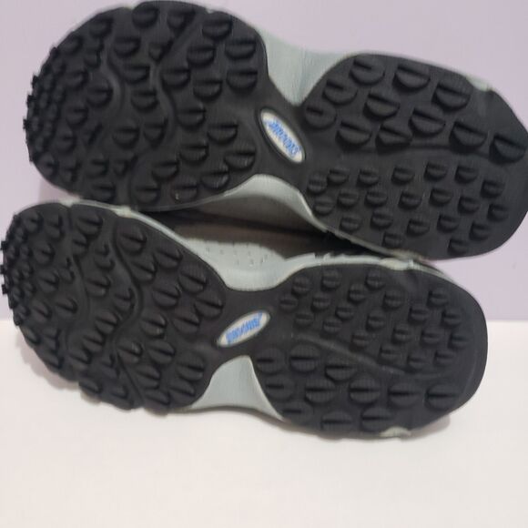 Brooks Gray Women's Athletic  Running Sneakers Sz 6 - Picture 6 of 9